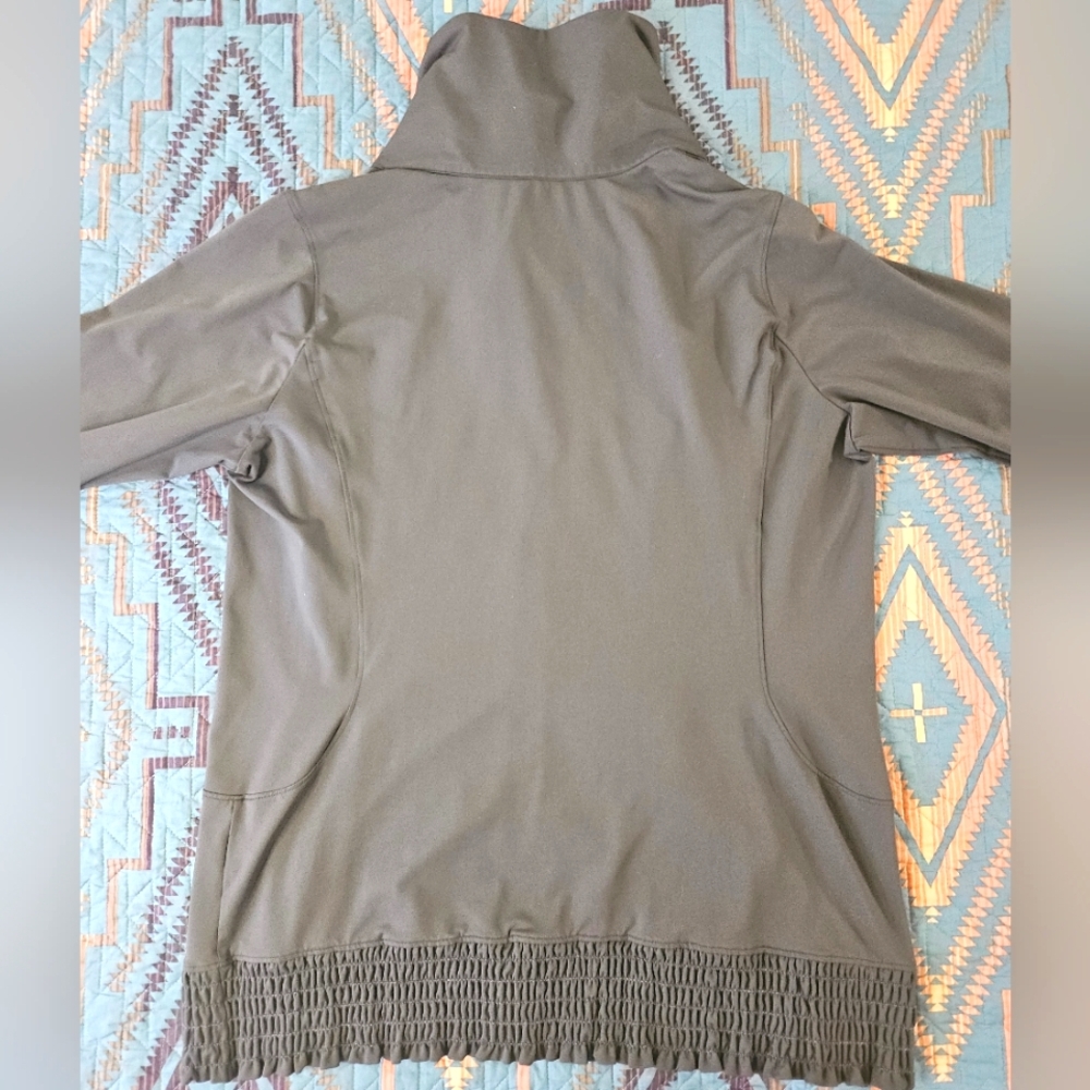 REI lightweight Jacket - Picture 4 of 6